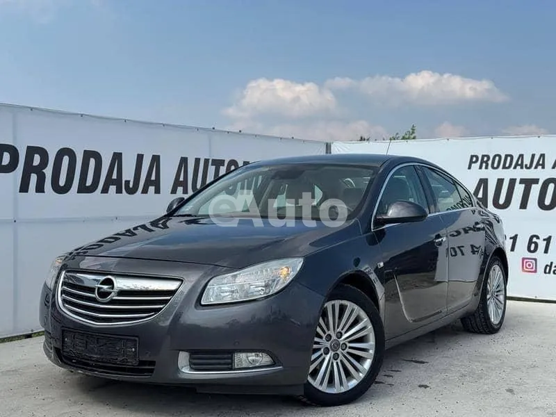 Opel Insignia — polovni automobil