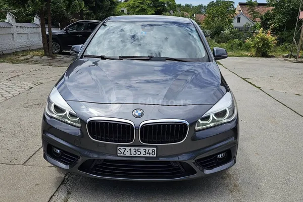 BMW 218 — polovni automobil