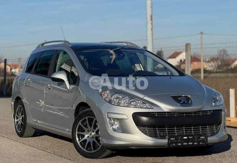 Peugeot 308 — polovni automobil