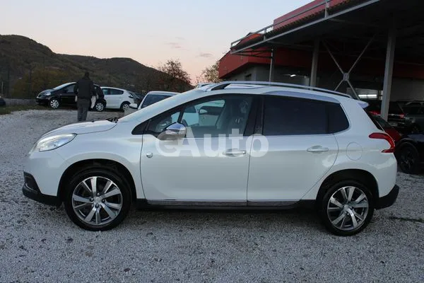 Peugeot 2008 — polovni automobil