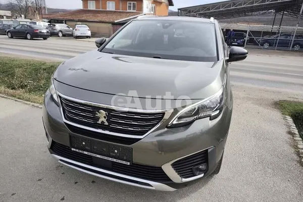 Peugeot 5008 — polovni automobil