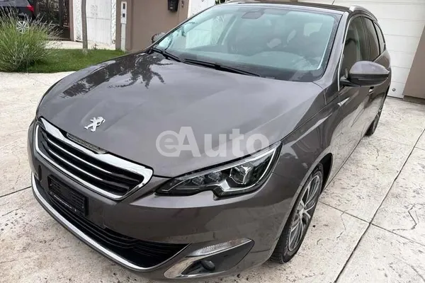 Peugeot 308 — polovni automobil