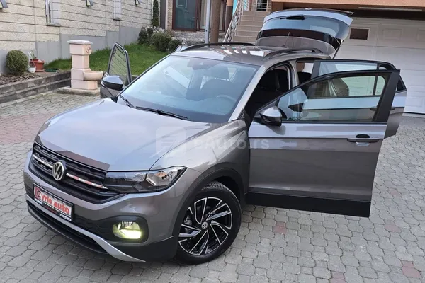Volkswagen T-Cross — polovni automobil