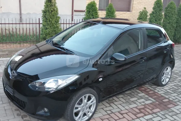 Mazda 2 — polovni automobil