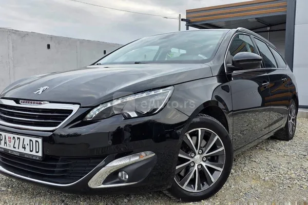 Peugeot 308 — polovni automobil