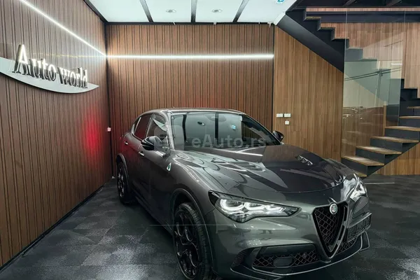 Alfa Romeo Stelvio — polovni automobil