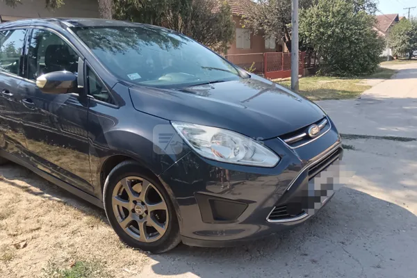 Ford Grand C-Max — polovni automobil