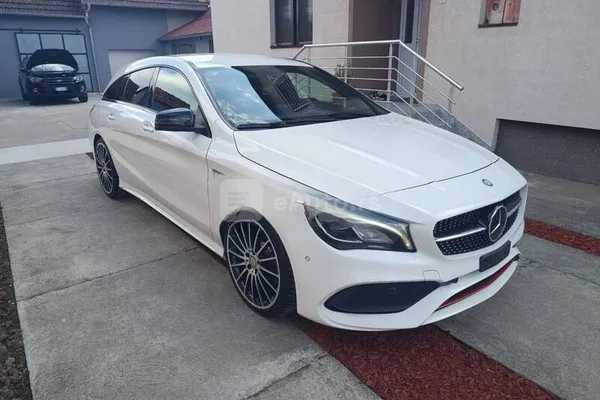 Mercedes Benz CLA 250 Shooting Brake — polovni automobil