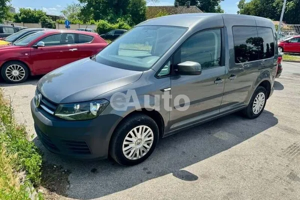 Volkswagen Caddy — polovni automobil