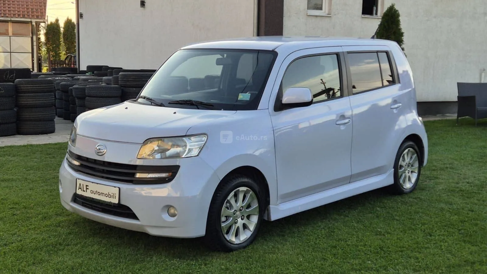 Daihatsu Materia — polovni automobil