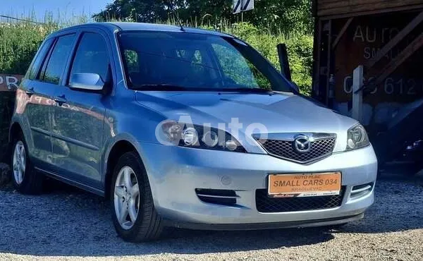 Mazda 2 — polovni automobil
