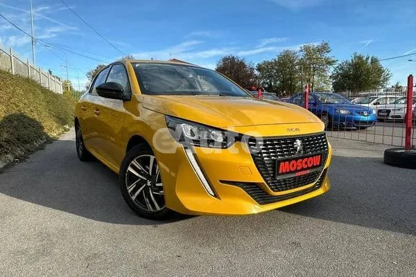 Peugeot 208 — polovni automobil