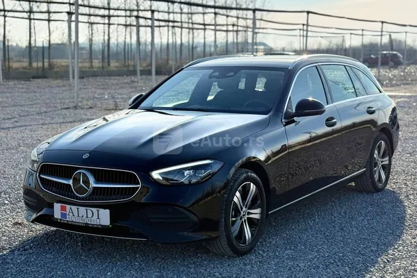 Mercedes Benz C 220 — polovni automobil