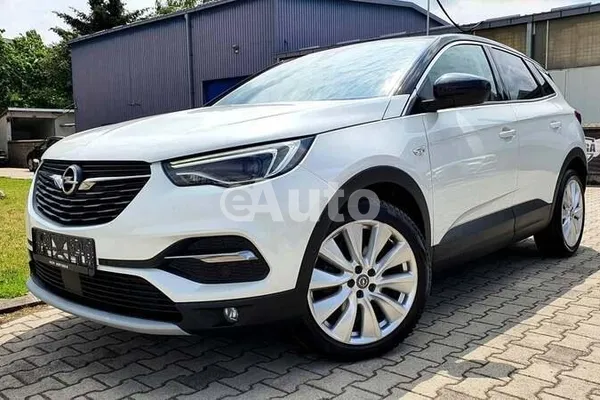 Opel Grandland X — polovni automobil