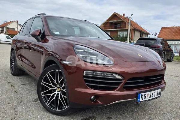 Porsche Cayenne — polovni automobil