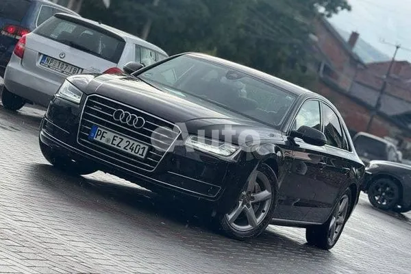 Audi A8 — polovni automobil