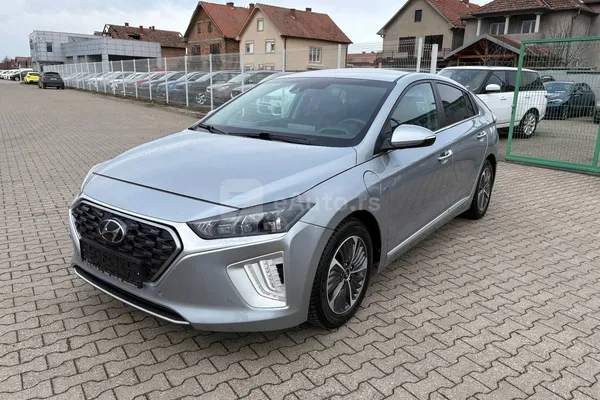 Hyundai Ioniq — polovni automobil, oglas