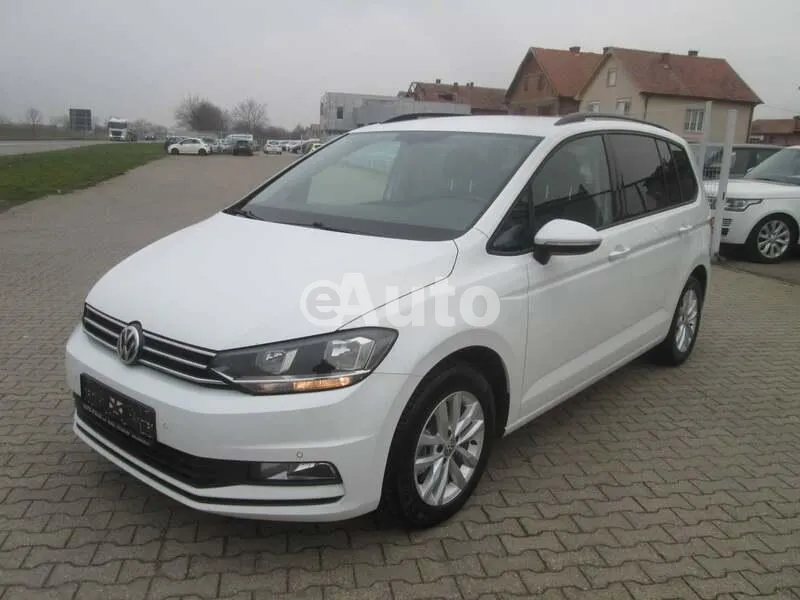 Volkswagen Touran — polovni automobil