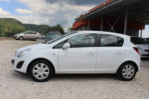 Opel Corsa D — polovni automobil