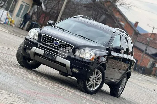 Volvo XC90 — polovni automobil