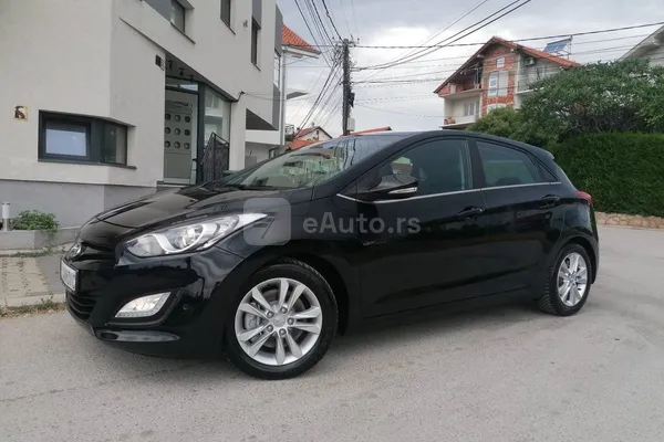 Hyundai i30 — polovni automobil