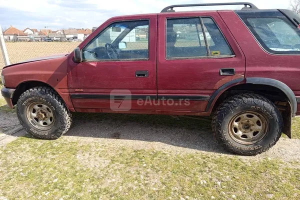 Opel Frontera — polovni automobil
