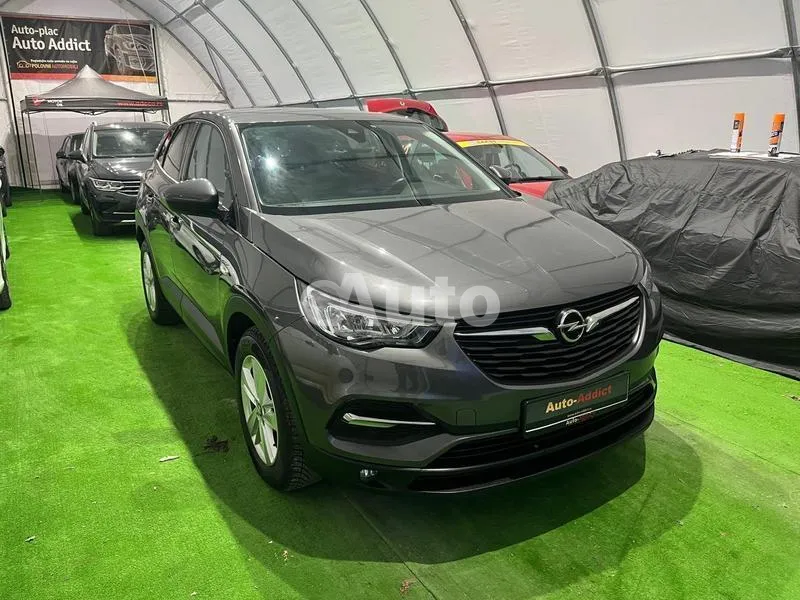 Opel Grandland X — polovni automobil