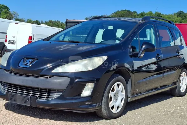 Peugeot 308 — polovni automobil