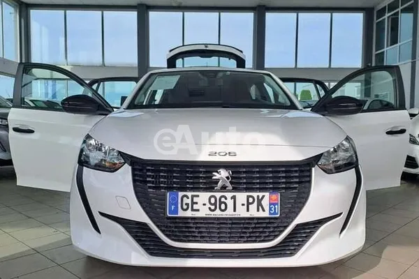 Peugeot 208 — polovni automobil