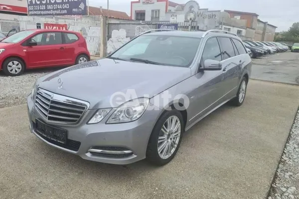 Mercedes Benz E 220 — polovni automobil