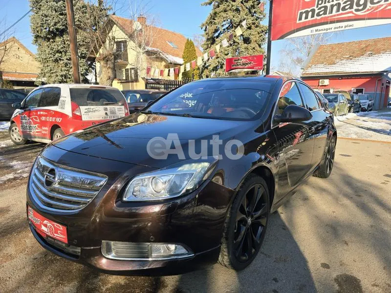 Opel Insignia — polovni automobil