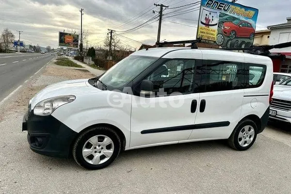 Opel Combo — polovni automobil