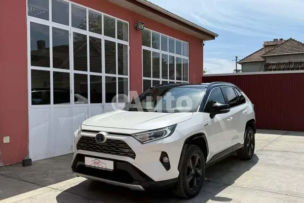 Toyota RAV 4 — polovni automobil
