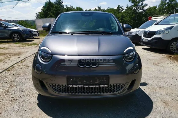 Fiat 500e — polovni automobil
