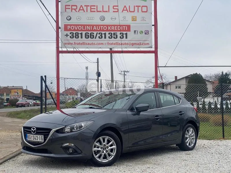Mazda 3 — polovni automobil