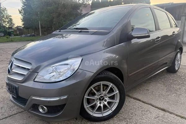 Mercedes Benz B 180 — polovni automobil