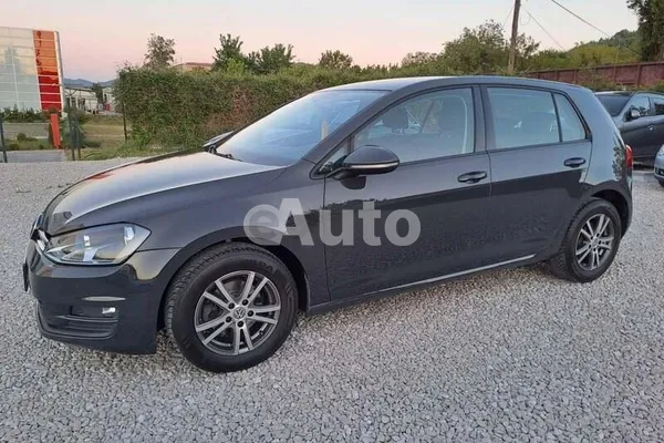 Volkswagen Golf 7 — polovni automobil