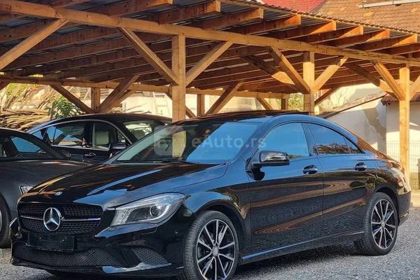Mercedes Benz CLA 200 — polovni automobil