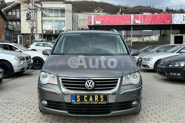Volkswagen Touran — polovni automobil