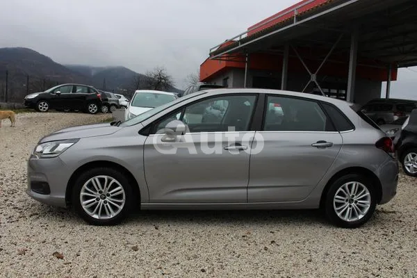 Citroen C4 — polovni automobil