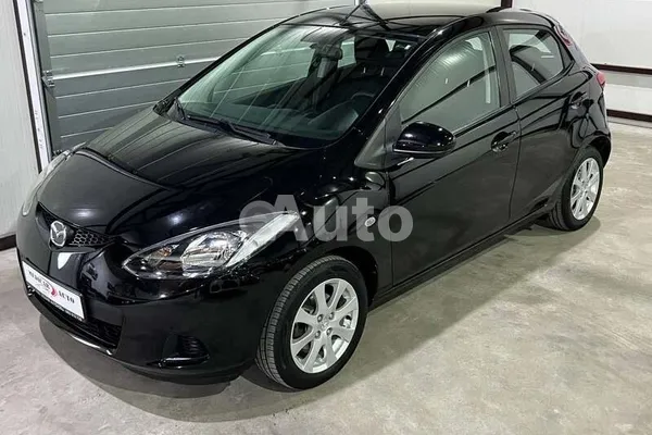 Mazda 2 — polovni automobil