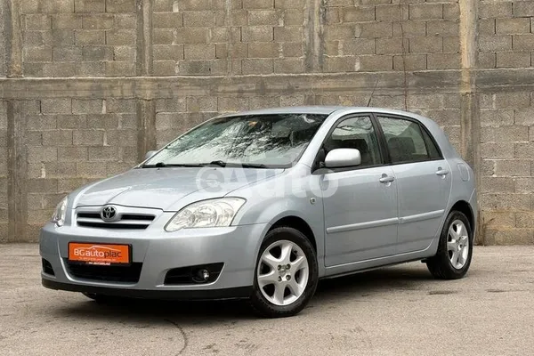 Toyota Corolla — polovni automobil