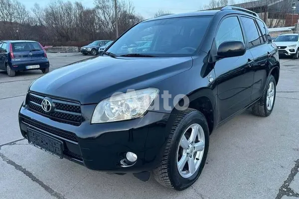 Toyota RAV 4 — polovni automobil