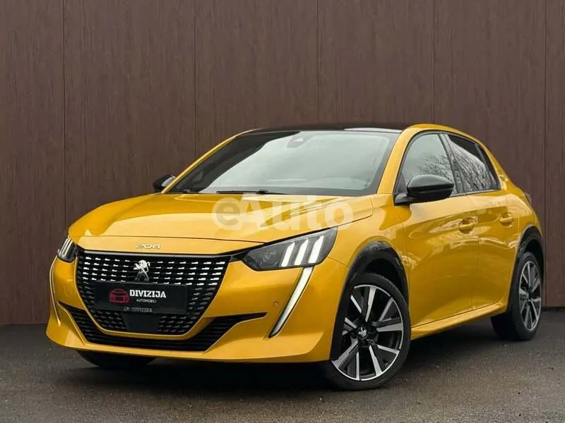 Peugeot 208 — polovni automobil