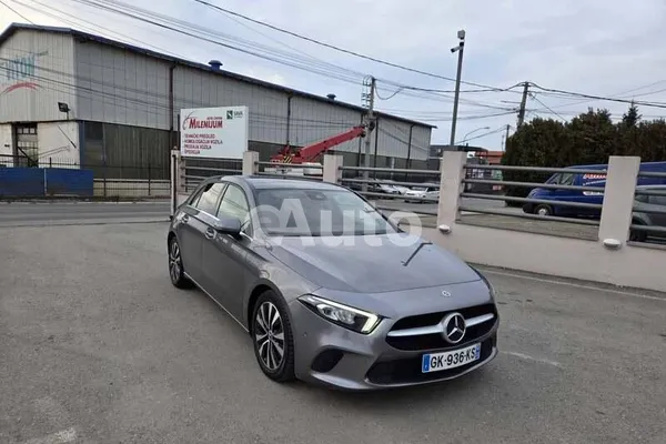 Mercedes Benz A 200 — polovni automobil