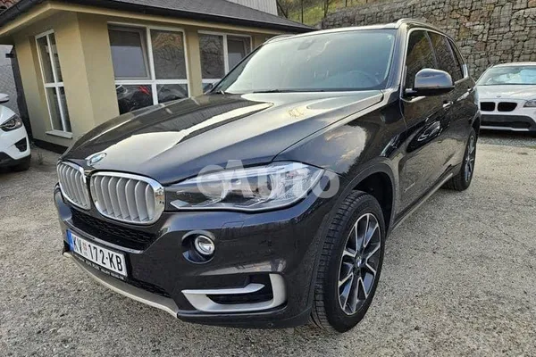 BMW X5 — polovni automobil