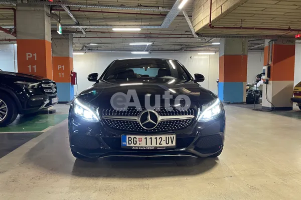 Mercedes Benz C 220 — polovni automobil