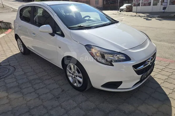 Opel Corsa E — polovni automobil