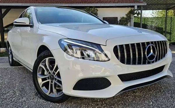 Mercedes Benz C 200 — polovni automobil