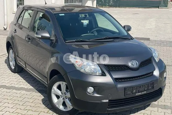 Toyota Urban Cruiser — polovni automobil
